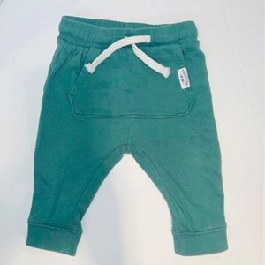 H&M joggers 6-9 months
